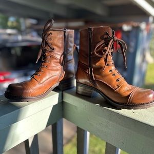 Taos Crave boots 38W, 7-7.5 wide.